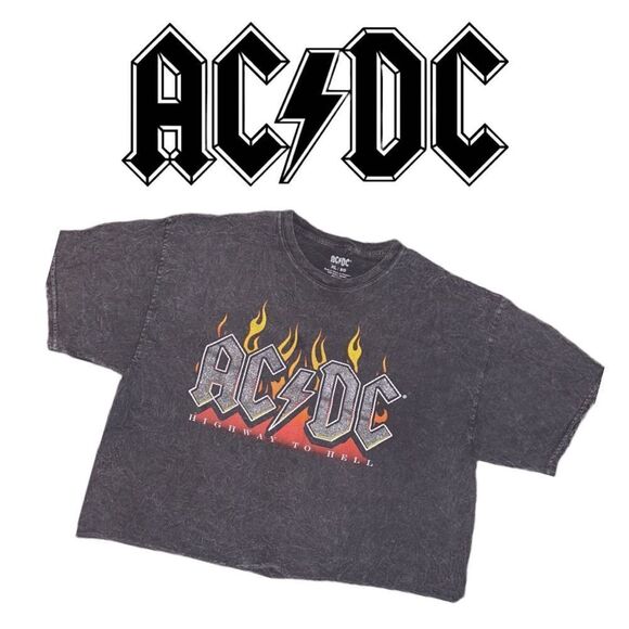 AC/DC Women’s Gray Cropped Short‎ Sleeve Cropped Tee - Size XL - Picture 1 of 2